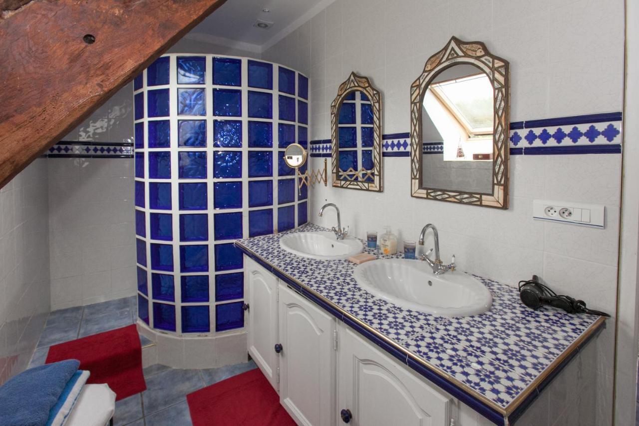 Chambres D'Hotes - Les Palmiers Corseul Luaran gambar