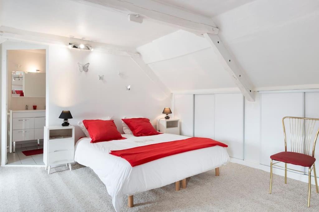 Chambres D'Hotes - Les Palmiers Corseul Luaran gambar